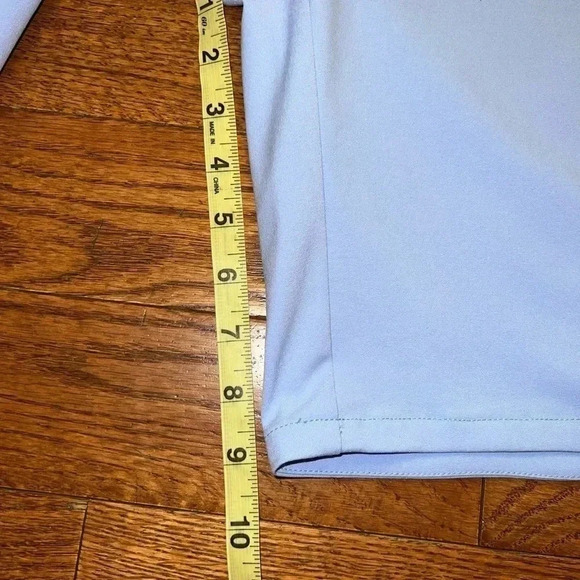 Lilly Pulitzer Solid Blue Women’s Shorts Sz 2 - Picture 3 of 8